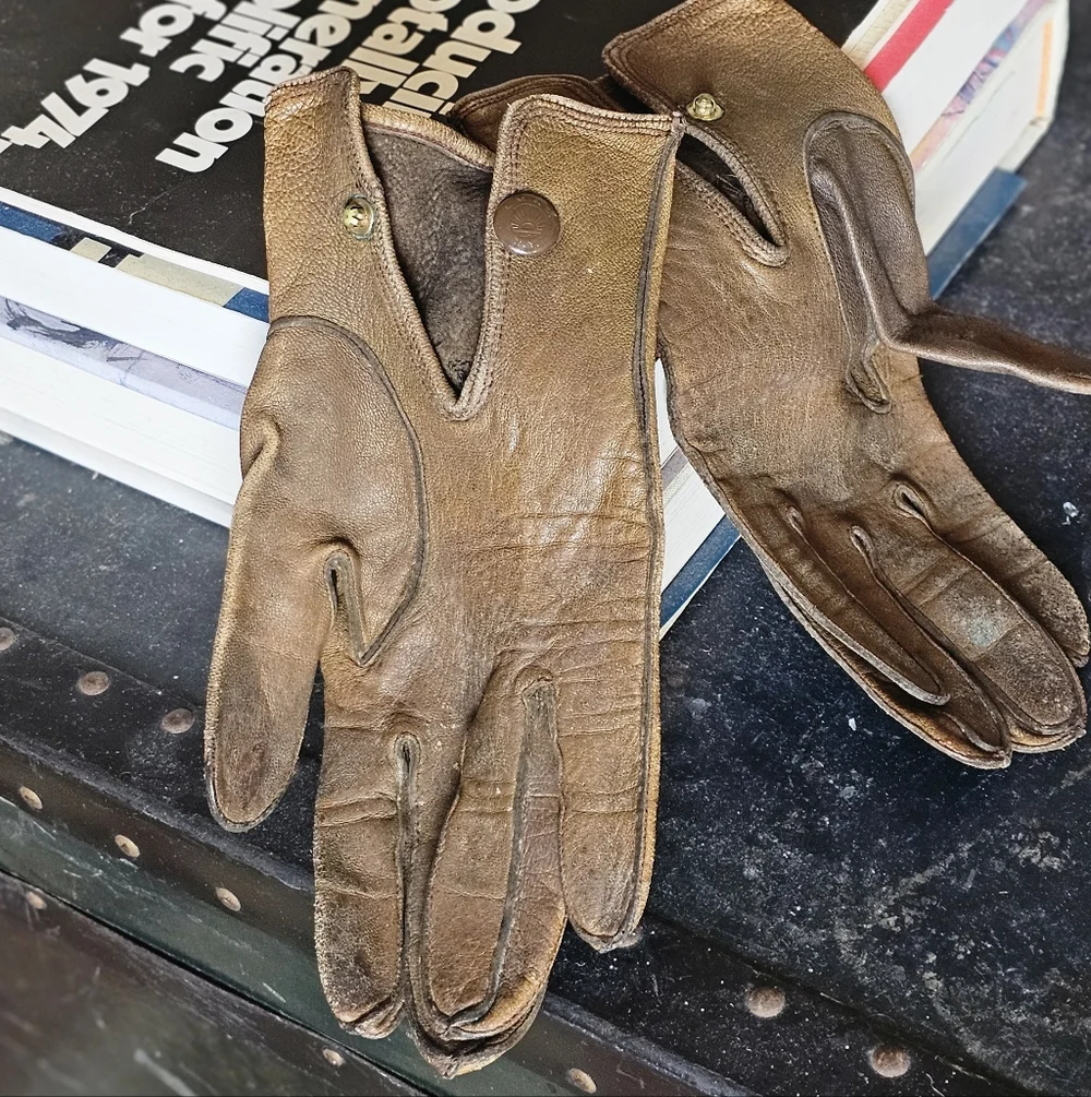 Antique Brown Leather Women's Gloves